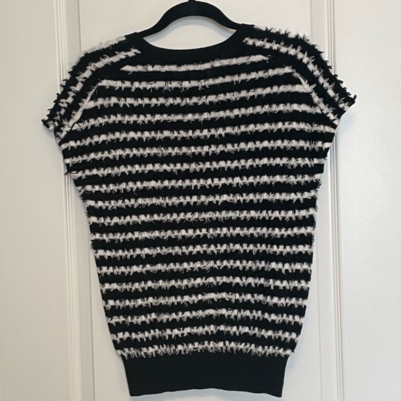 Black and White Striped Sweater - Picture 5 of 7
